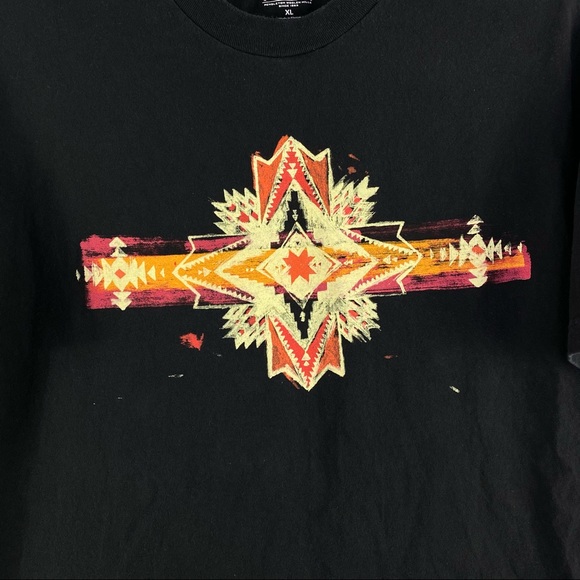 Pendleton Men's XL Tribal Graphic T-Shirt Black 100% SOLD - Picture 3 of 5